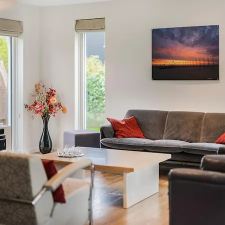 Luxe Vrijstaande Recreatiewoning Met Tuinsauna *