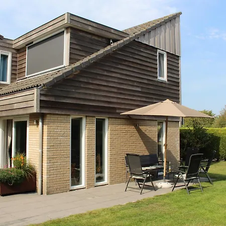 Luxe Vrijstaande Recreatiewoning Met Tuinsauna *